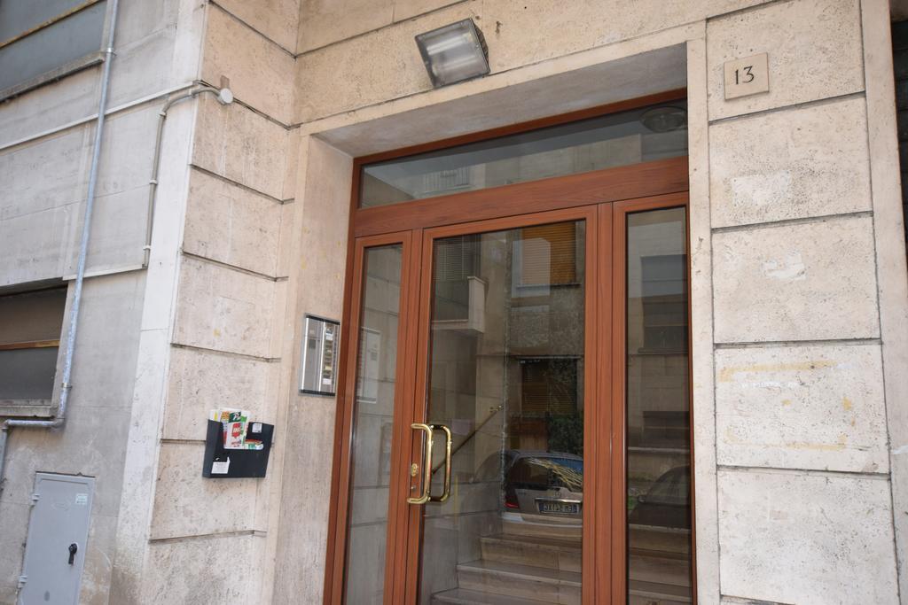The Voice Of The Pope Apartment Rome Exterior photo